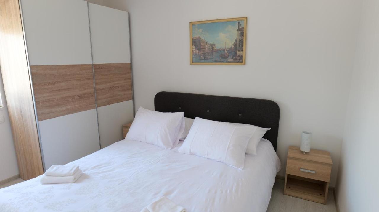 Apartmani Miki Split Exterior photo